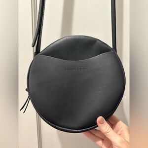 Portland Leather Circle Crossbody